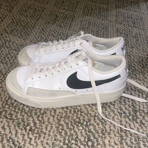 Nike blazer